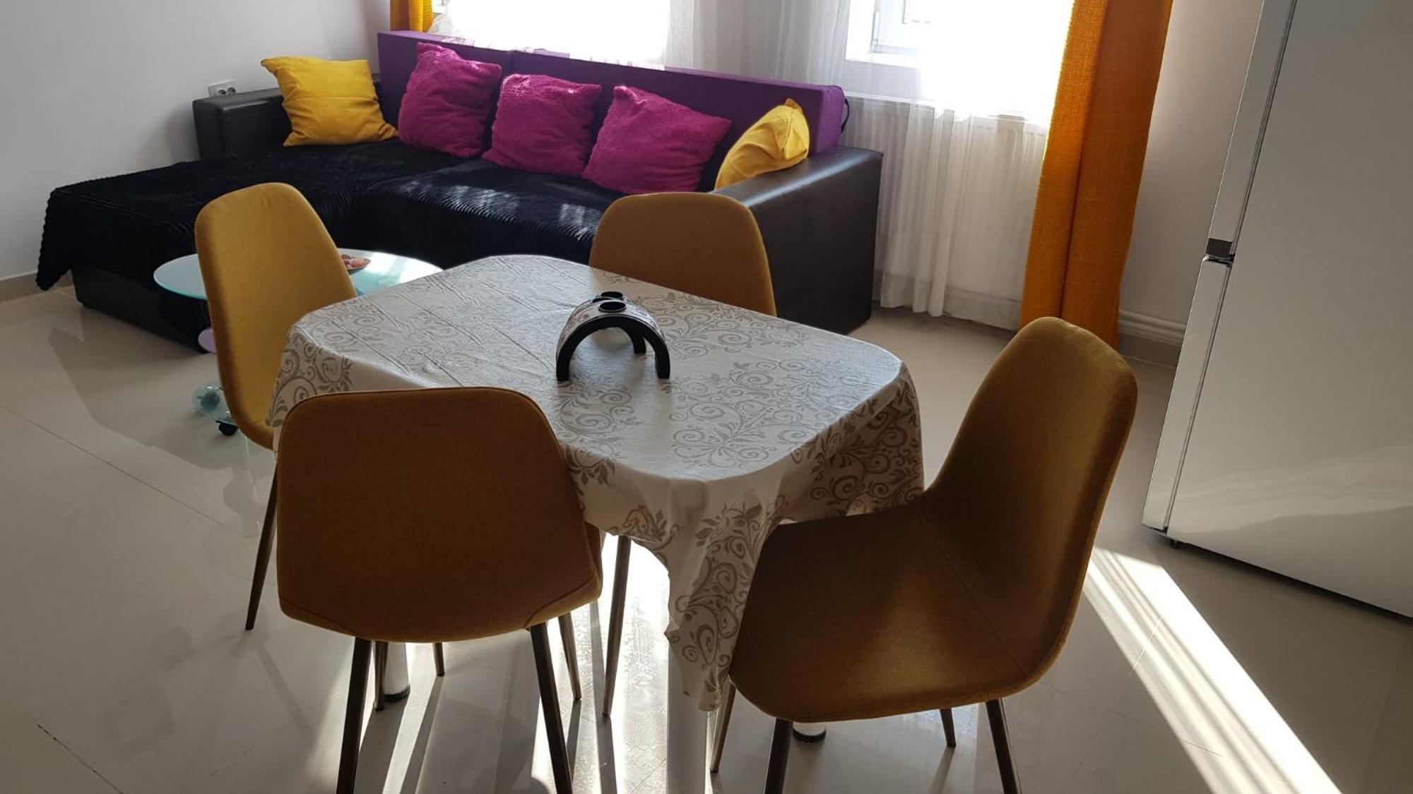 Cosy 2 Bedroom Apartment In New Town Brașov Exterior foto